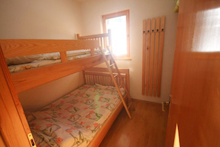 Apartman za 5 osoba sa odvojenom sobom - Apartmani Prijatelji